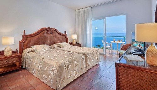 Habitación estándar, vistas al mar (Ocean Room,2 adults and 1 child)