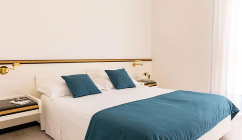 Habitación cuádruple básica