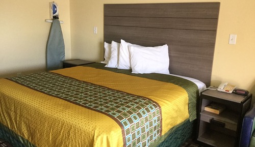 Habitación estándar, 1 cama de matrimonio grande, fumadores