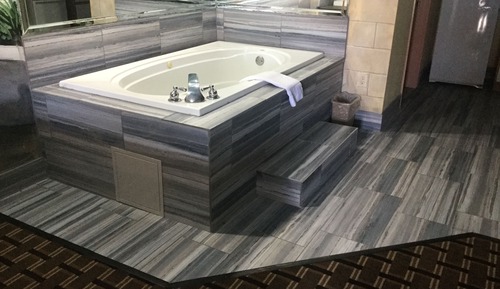 Habitación de lujo, 1 cama de matrimonio grande, bañera de hidromasaje