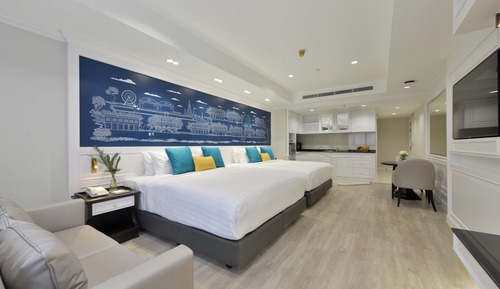 Habitación triple Premier, 2 camas de matrimonio