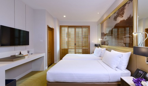 Suite junior, balcón