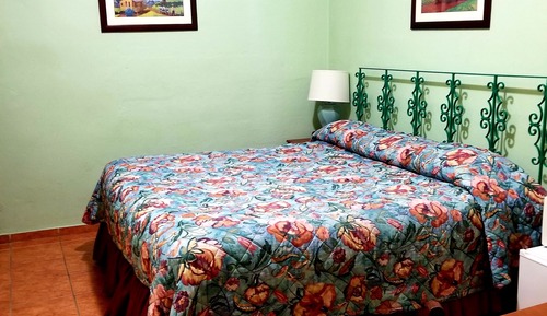 Habitación estándar, 1 cama de matrimonio grande