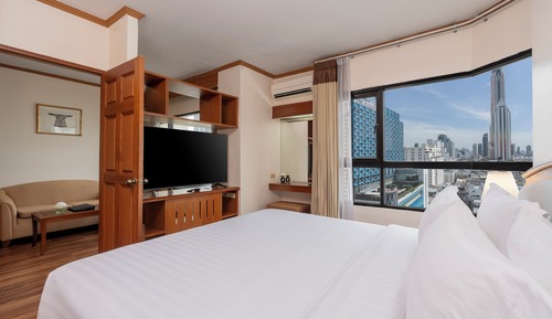 Junior Suite, 1 Bedroom Smoking