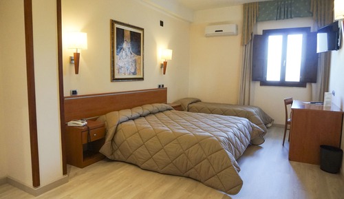 Habitación triple estándar