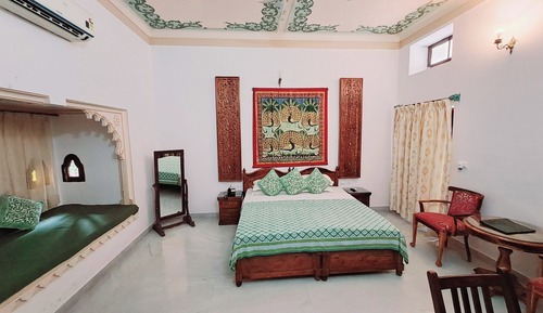 Habitación superior con 1 cama doble o 2 individuales