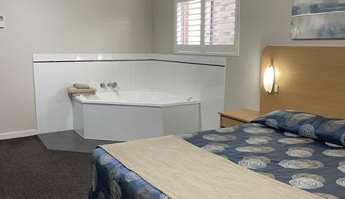 Habitación Deluxe, 1 cama de matrimonio, bañera de hidromasaje