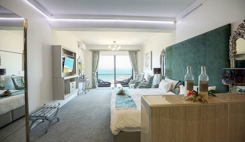 Platinum Penthouse Superior 
