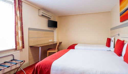 Habitación doble, varias camas, no fumadores