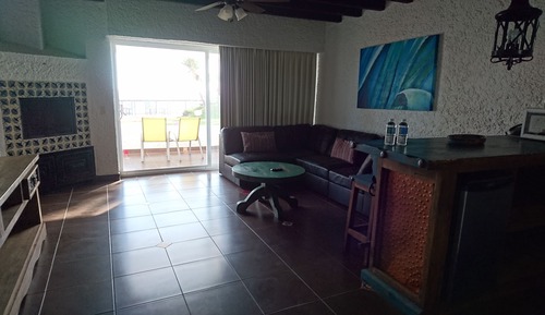 Suite superior, 1 cama de matrimonio grande, frente al mar