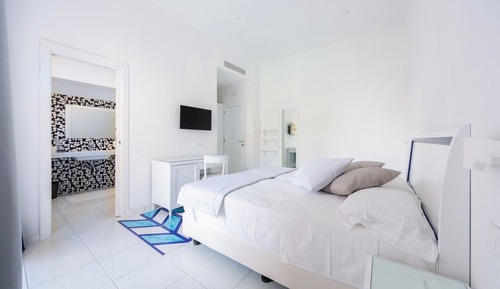 Habitación Deluxe, balcón, vistas parciales al mar