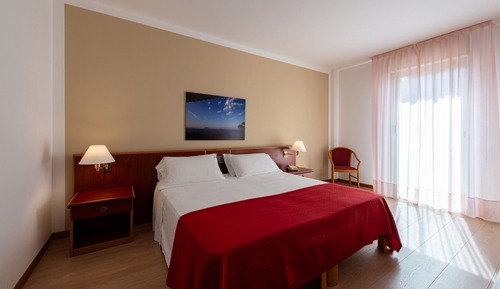 Habitación doble, vistas al mar