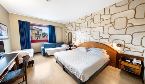 Habitación cuádruple Confort