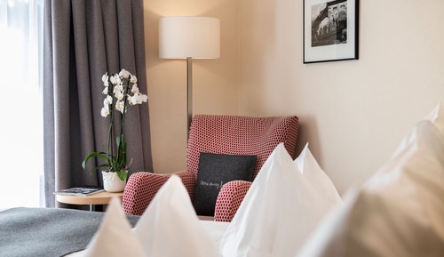 Habitación Confort doble, balcón (Golfino)