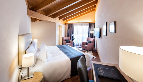 Habitación estándar doble, balcón (Golfino)