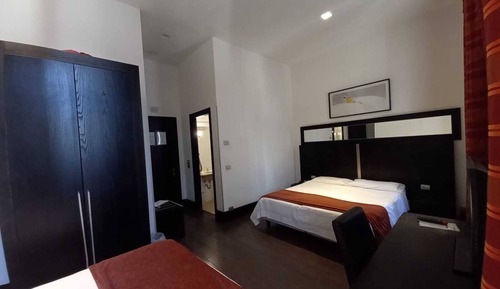 Habitación triple clásica