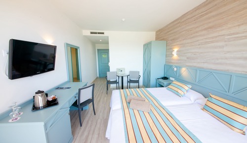 Habitación doble, balcón