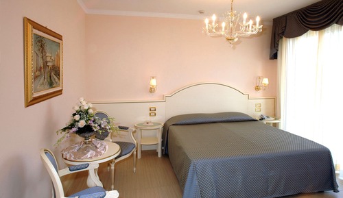 Habitación Deluxe, 1 cama de matrimonio, balcón (Twin bed on request)