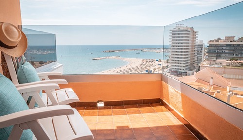 Habitación con 1 cama doble o 2 individuales, terraza, vistas al mar