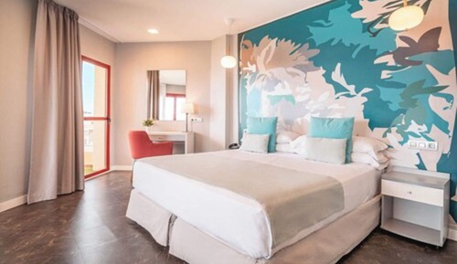 Suite junior, terraza, vistas al mar