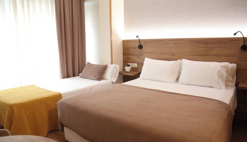 Habitación estándar doble (3 adults)