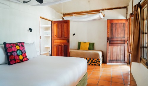 Habitación familiar, vistas al jardín, junto a la playa