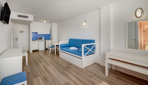 One Bedroom Apartment