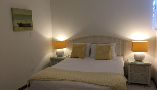 Habitación estándar, planta baja (Standard Interior)