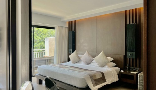 Cape Superior Room
