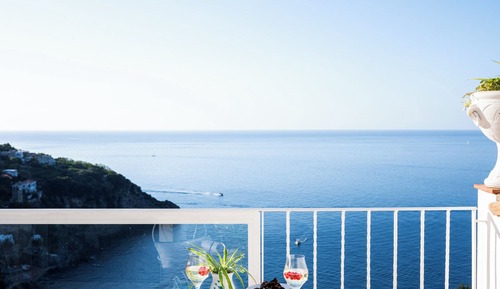 Habitación triple Deluxe, balcón, vistas al mar