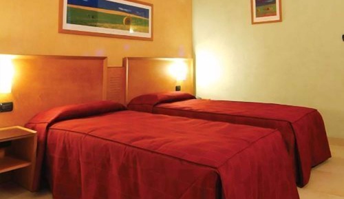 Habitación con 1 cama doble o 2 individuales
