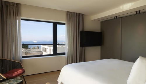 One Bedroom Suite SeaSide View