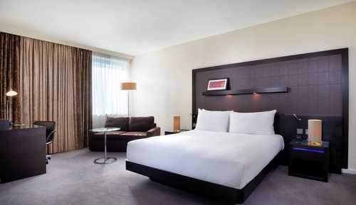 Habitación Deluxe, 1 cama de matrimonio grande con sofá cama