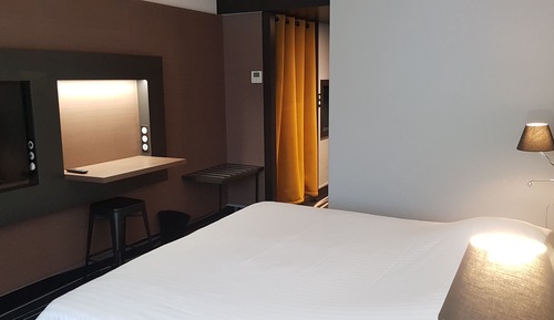 Habitación Club