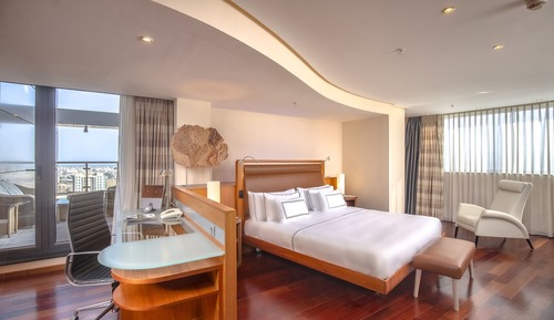 The Level Penthouse Suite