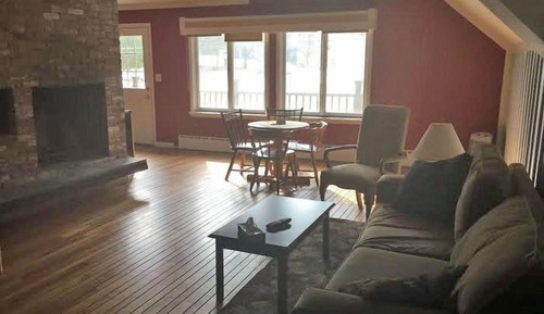 Suite exclusiva, varias camas, cocina básica, vistas a la montaña