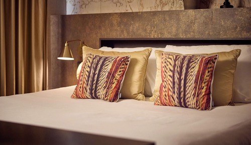 Suite Royal, 1 cama de matrimonio grande, bañera de hidromasaje