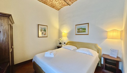 Superior Vista Arno Room