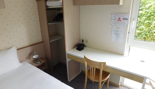 Habitación estándar con 2 camas individuales