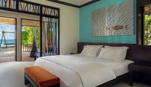 Beachfront Jet Pool Villa - with Free Transfer