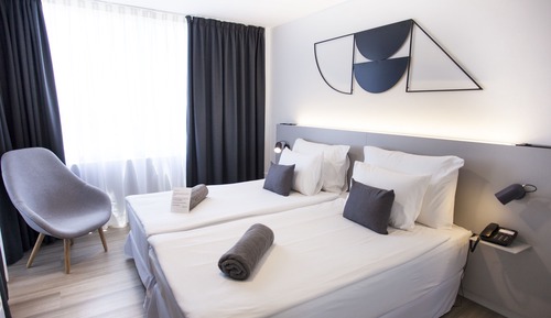 Suite junior, vistas al mar (2 adults)