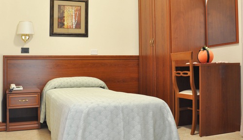 Habitación individual clásica