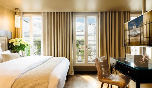 Suite junior, balcón