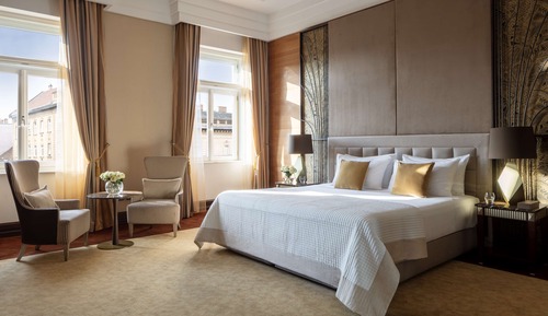 Habitación Grand, vistas a la ciudad (Premium)