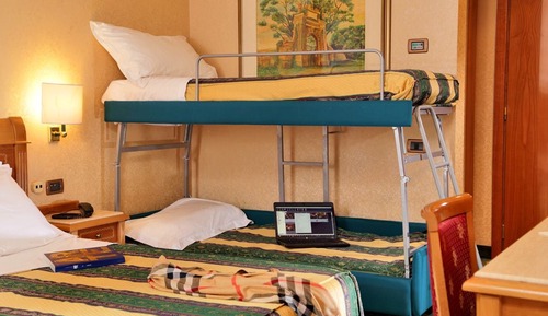 Habitación cuádruple Deluxe