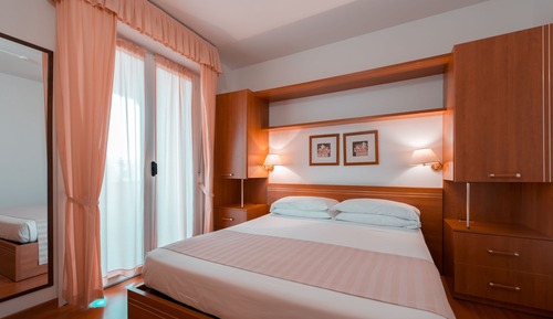 Apartamento estándar, 2 habitaciones, vistas al complejo turístico