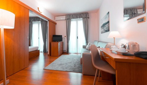 Habitación Confort, balcón, vistas al complejo turístico