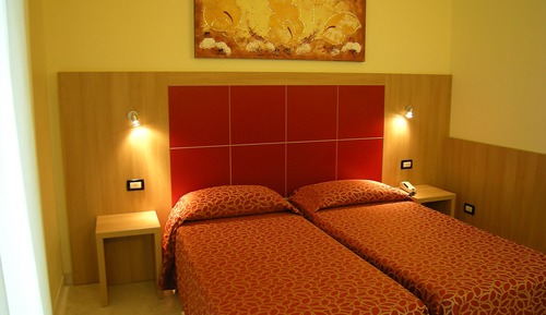 Habitación con 1 cama doble o 2 individuales