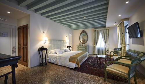 Habitación Deluxe con 1 cama doble o 2 individuales