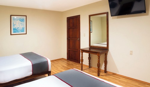 Habitación Deluxe, 2 camas dobles, vistas al mar